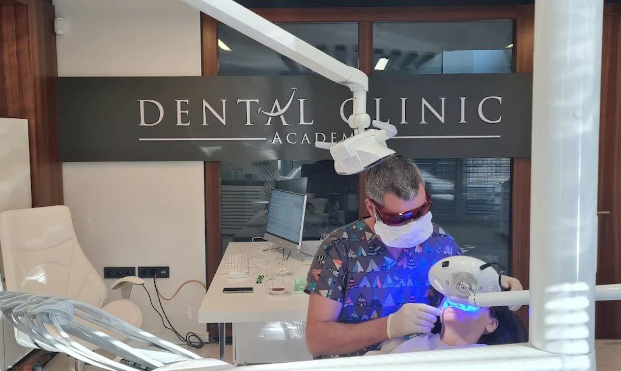 academy dental clinic1