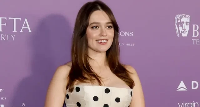 aimee lou wood hollywood smile