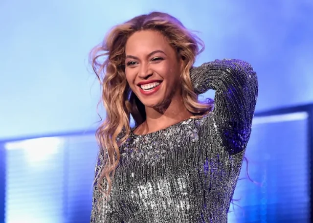 beyonce teeth in 2015
