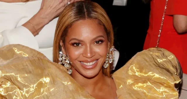 beyonce teeth in 2020