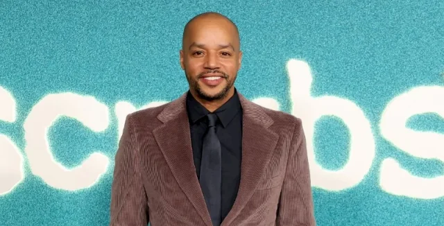 donald faison hollywood smile