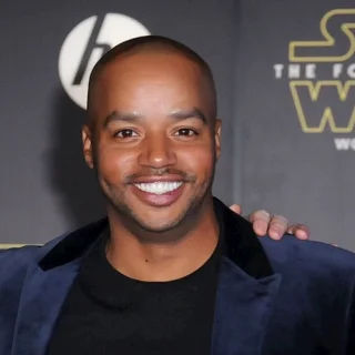 Donald Faison Teeth: Does Donald Faison Have Veneers? donald faison teeth in 2015