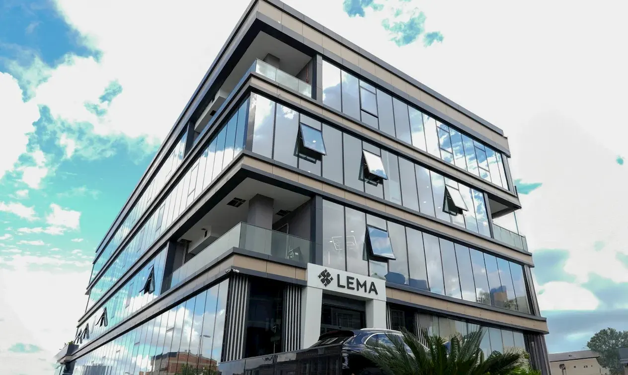 lema dental clinic2
