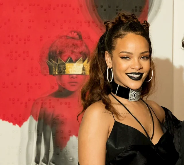 rihanna teet in 2015