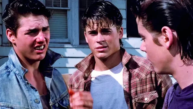 tom cruise teeth 1983