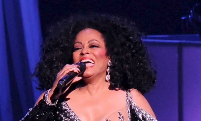 diana ross teeth in 2010