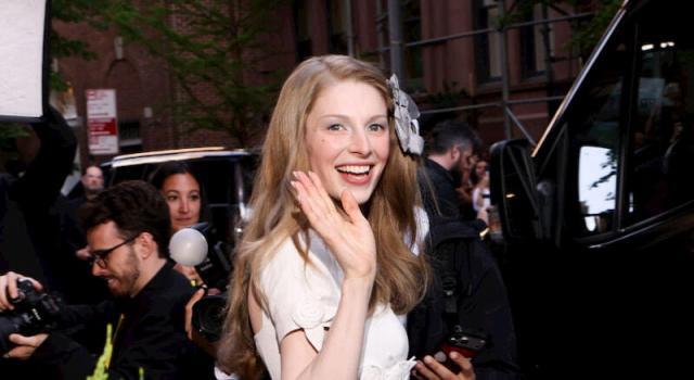 hunter schafer teeth in 2026 hunter schafer teeth in 2026