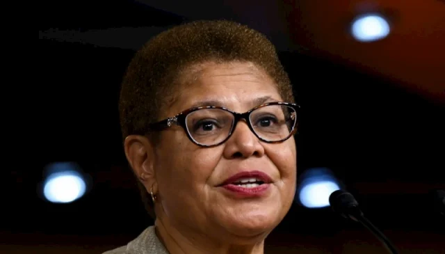 karen bass teeth in 2020