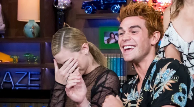 kj apa teeth in 2018 kj apa teeth in 2018