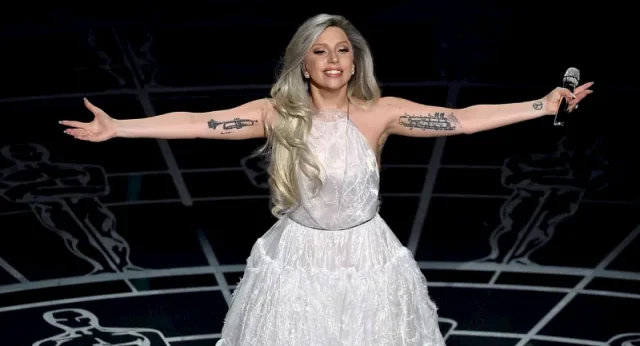 lady gaga teeth in 2015 lady gaga teeth in 2015