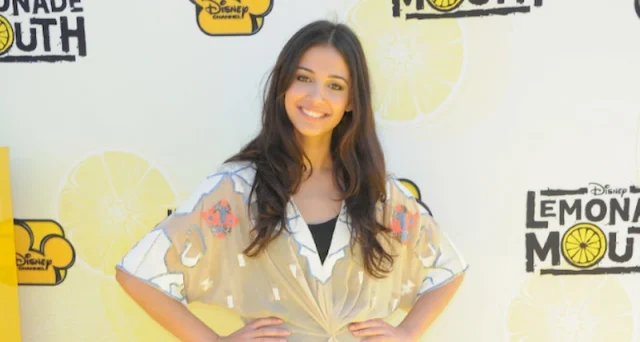 naomi scott teeth in 2010