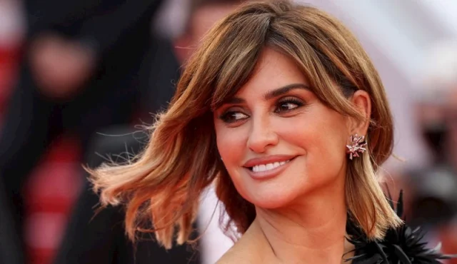 penelope cruz hollywood smile