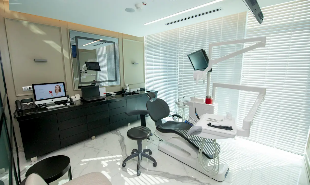 piano dental clinic1