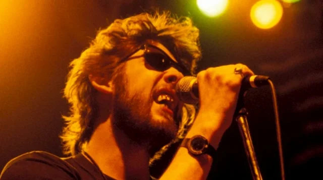 shane macgowan teeth in 1990 shane macgowan teeth in 1990