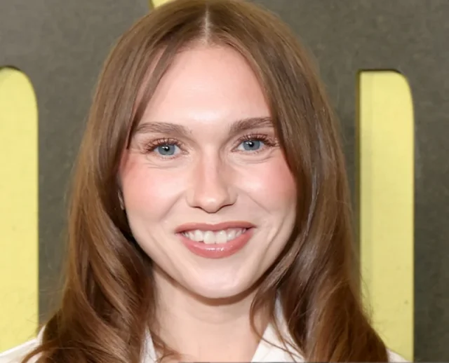 veronika slowikowska teeth in 2026