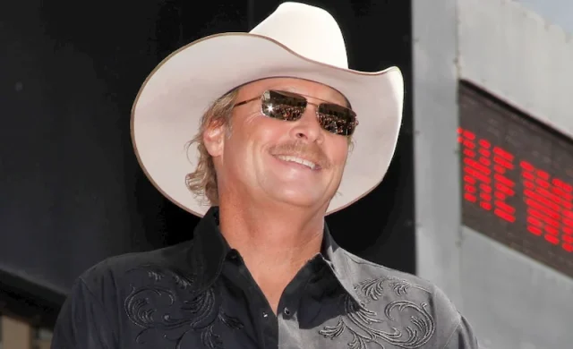 alan jackson teeth in 2010
