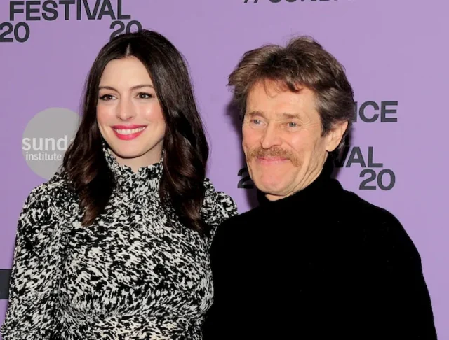anne hathaway teeth in 2020