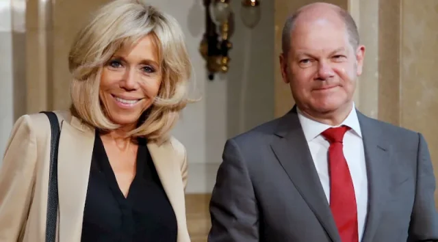 brigitte macron teeth in 2017 brigitte macron teeth in 2017