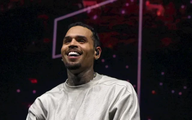 chris brown hollywood smile chris brown hollywood smile