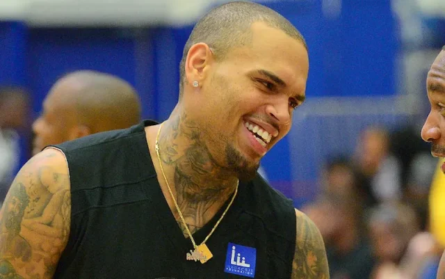 chris brown teeth in 2015 chris brown teeth in 2015