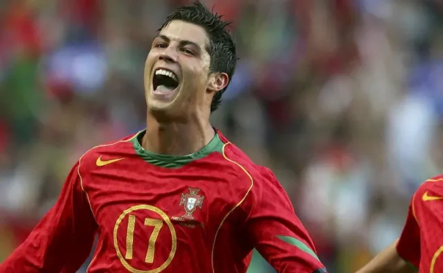 cristiano ronaldo teeth in 2005