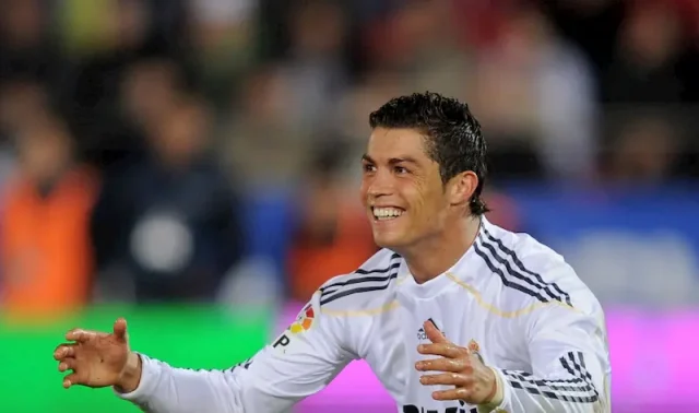 cristiano ronaldo teeth in 2010