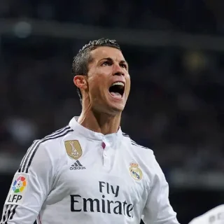 Cristiano Ronaldo Teeth Before and After: The GOAT Makeover cristiano ronaldo teeth in 2015