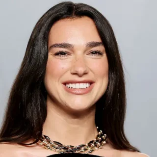 dua lipa hollywood smile