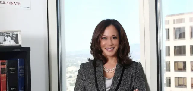 kamala harris teeth in 2015 kamala harris teeth in 2015