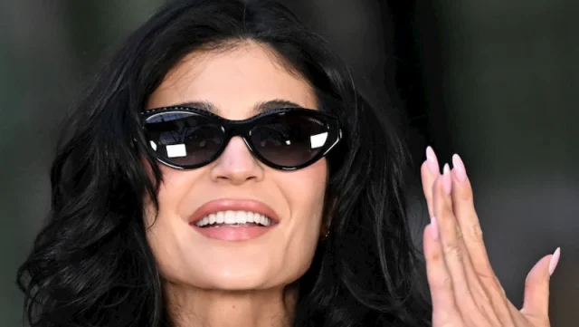 kylie kenner hollywood smile kylie kenner hollywood smile