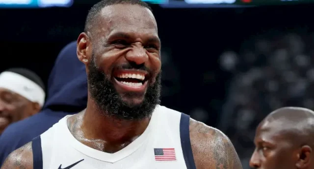 lebron james hollywood smile