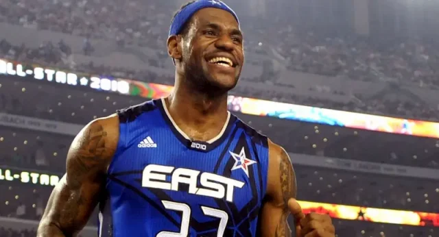 lebron james teeth in 2010