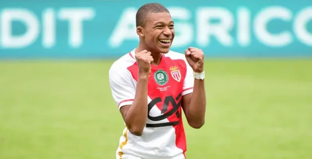 mbappe teeth in 2015 mbappe teeth in 2015