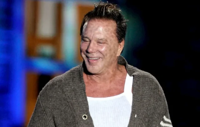 mickey rourke teeth in 2010