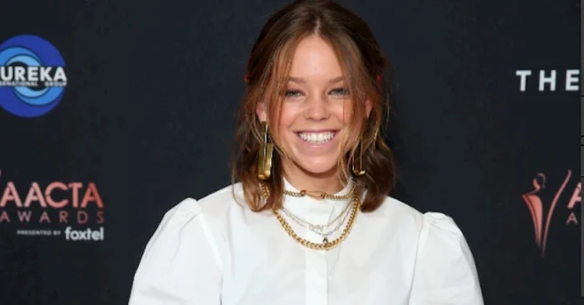 milly alcock teeth in 2019