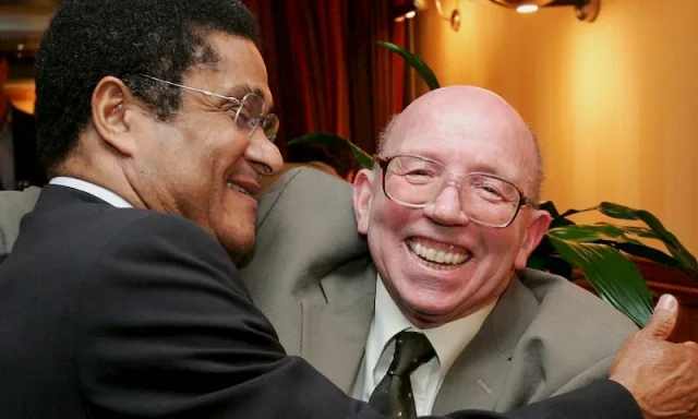 nobby stiles teeth in 2005