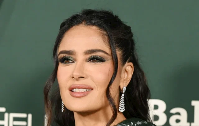 salma hayek teeth 2023 salma hayek teeth 2023