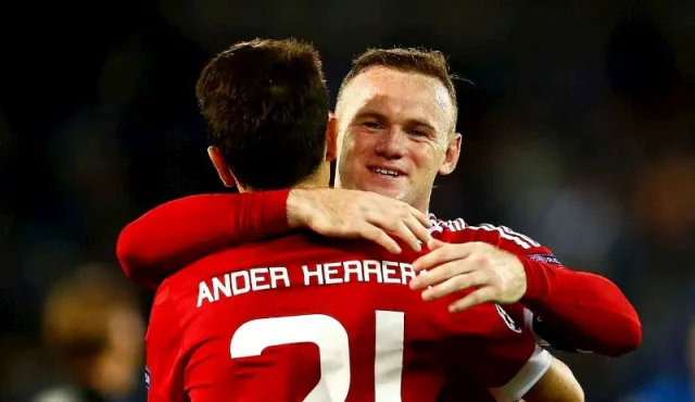 wayne rooney teeth in 2015