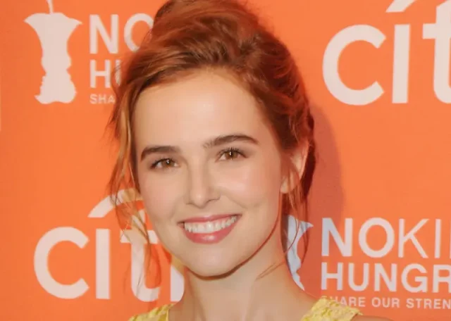 zoey deutch teeth in 2015