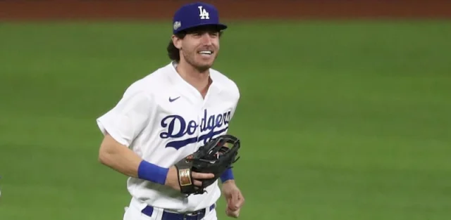 cody bellinger teeth in 2020