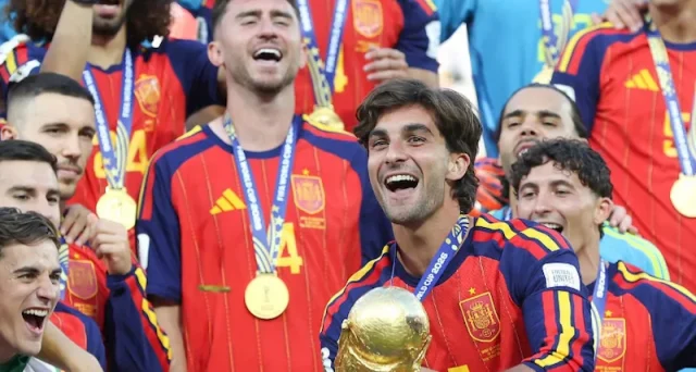 ferran torres teeth in 2026 ferran torres teeth in 2026