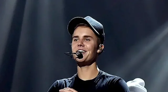 justin bieber teeth in 2015