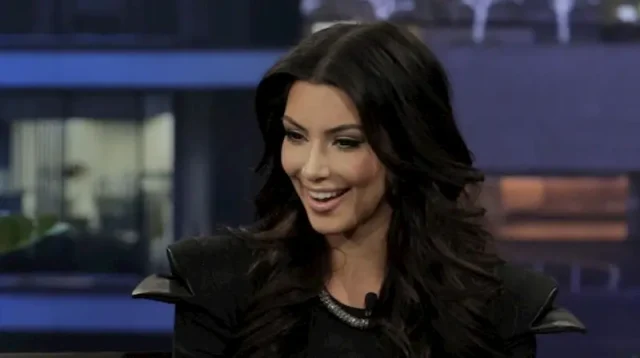 kim kardashian teeth in 2010 kim kardashian teeth in 2010