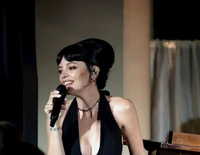 lily allen teeth in 2026