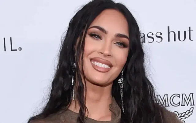 megan fox teeth in 2026