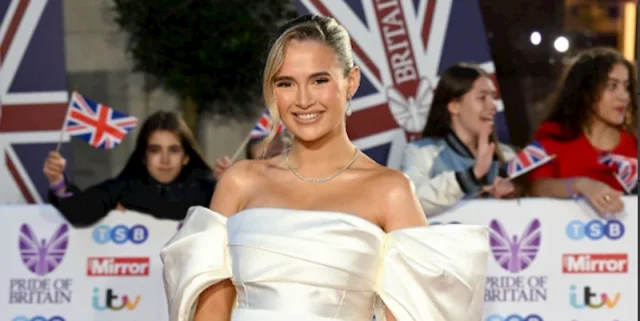 molly mae hague teeth in 2022 molly mae hague teeth in 2022