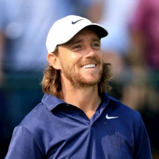 Tommy Fleetwood Teeth: A Championship Winning Aesthetic tommy fleetwood teeth in 2023