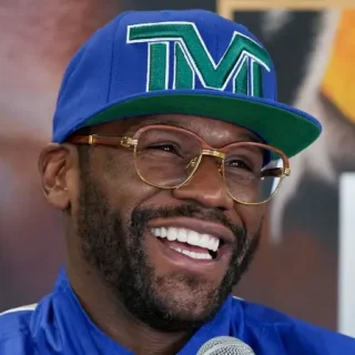 floyd mayweather hollywood smile