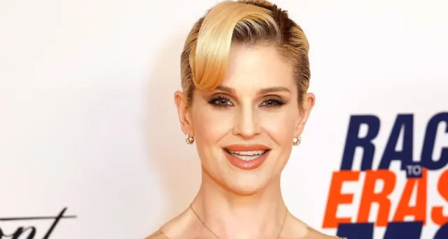 kelly osbourne hollywood smile kelly osbourne hollywood smile