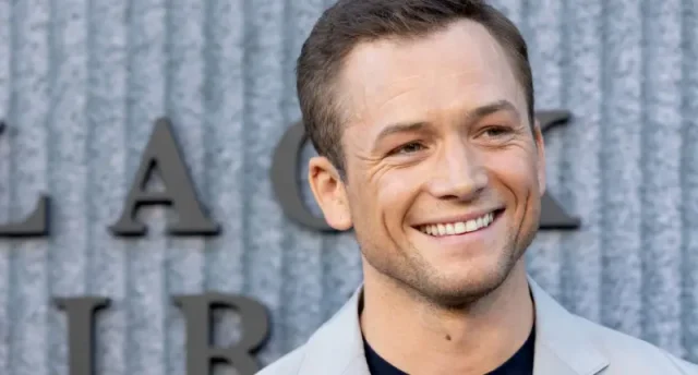 taron egerton hollywood smile taron egerton hollywood smile